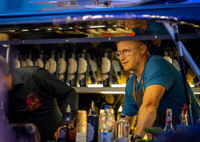 baarmen Heinar Õispuu suvepäevade kokteilibaaris