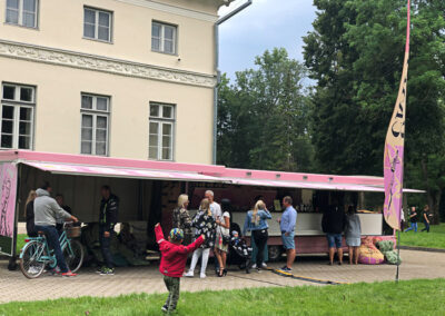 suur kokteilibaari baariteenuse buss firma suvepäevadel