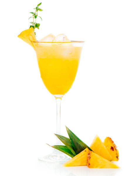 kokteilikoolitus kokteil ananassiga